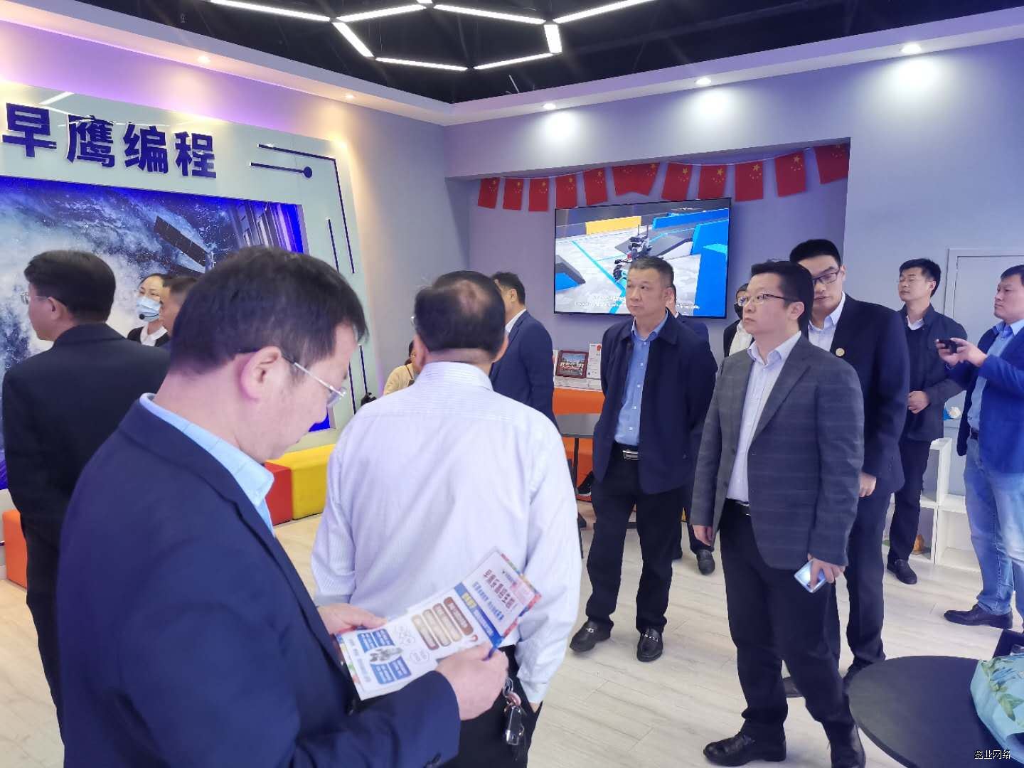 微信圖片_20201018144526.jpg 微信圖片_20201018144526.jpg